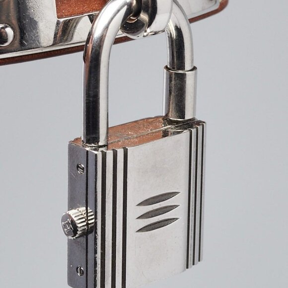 Hermes Gold Swift Leather Stainless Steel Kelly PM Quartz Watch KE1.210 - Picture 4 of 10